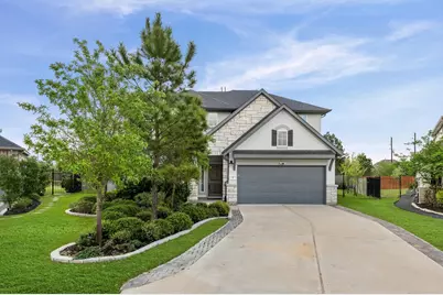 7 Hyacinth Blossom Court, Tomball, TX 77375 - Photo 2