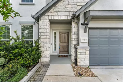 7 Hyacinth Blossom Court, Tomball, TX 77375 - Photo 4