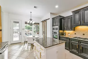 14123 Bloomingdale Manor Dr, Cypress, TX 77429 - Photo 18