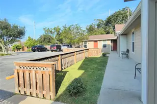 507 Houston St, Rosenberg, TX 77471 - Photo 4