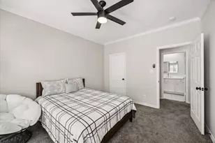 1933 Woodbury St, Houston, TX 77030 - Photo 32
