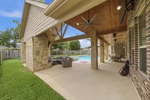 3818 White Wing Ln, Deer Park, TX 77536 - Photo 6