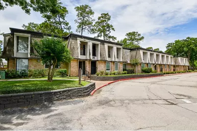 12633 Memorial Drive #114, Houston, TX 77024 - Photo 2