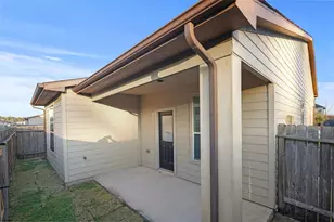 12446 Gemma Ln, Houston, TX 77044 - Photo 4