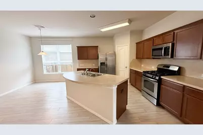 2338 Beacon Brook Lane, Katy, TX 77449 - Photo 6
