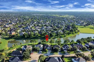 12506 Short Springs Dr, Pearland, TX 77584 - Photo 2