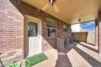 12506 Short Springs Drive, Pearland, TX 77584 - Photo 32