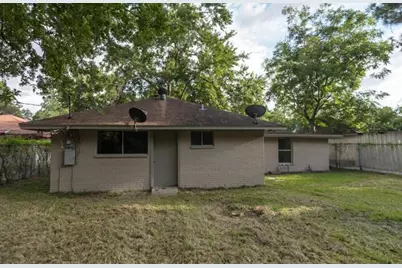 7621 Gleason Road, Houston, TX 77016 - Photo 20
