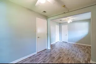 7621 Gleason Rd, Houston, TX 77016 - Photo 6