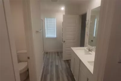 2824 Lisburn Terrace, Houston, TX 77051 - Photo 10