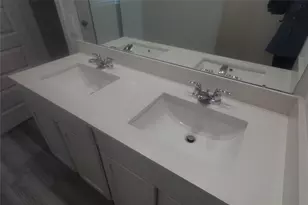 2824 Lisburn Terrace, Houston, TX 77051 - Photo 12