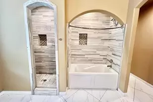 12430 Keith Rd, Beaumont, TX 77713 - Photo 18