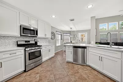 12810 Bedford Falls Drive, Cypress, TX 77429 - Photo 8