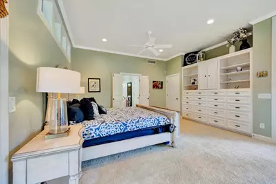 3806 Canyon Bluff Court, Houston, TX 77059 - Photo 36