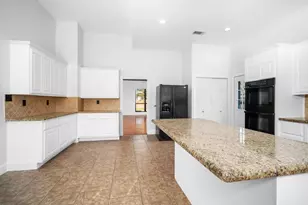 15810 Juneau Ln, Houston, TX 77040 - Photo 10