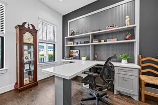 3508 Harvest Dance Dr, Houston, TX 77008 - Photo 4