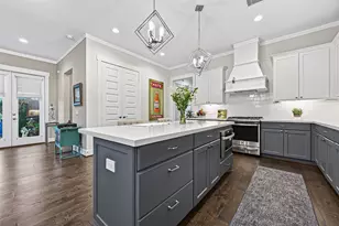 3508 Harvest Dance Dr, Houston, TX 77008 - Photo 10