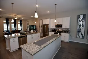 100 Wildwood Lake Dr N, Huntsville, TX 77340 - Photo 4