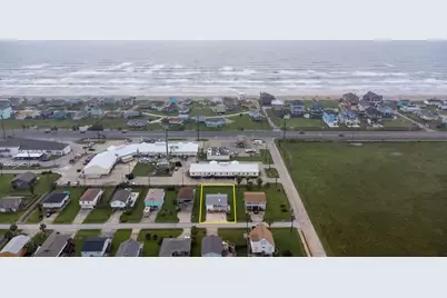 16721 Edward Teach Road, Galveston, TX 77554 - Photo 2
