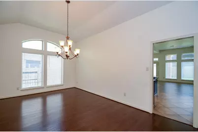 5611 Plum Point Court, Sugar Land, TX 77479 - Photo 12