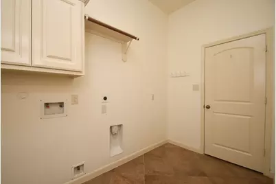 5611 Plum Point Court, Sugar Land, TX 77479 - Photo 38