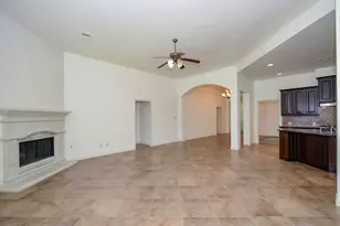 5611 Plum Point Ct, Sugar Land, TX 77479 - Photo 18