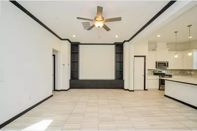 1555 Rustling Creek Drive, Missouri City, TX 77459 - Photo 8