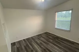 13515 Matthew Dr, Alvin, TX 77511 - Photo 16