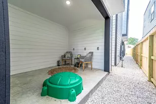 1515 Euel St, Houston, TX 77009 - Photo 26