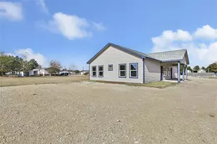 111 County Road 5122, Cleveland, TX 77327 - Photo 14