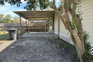 3418 Memel St, Houston, TX 77026 - Photo 18