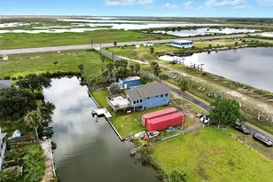 7215 Beau Rue St, Hitchcock, TX 77563 - Photo 44