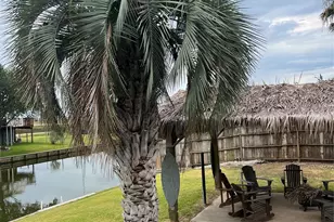 7215 Beau Rue St, Hitchcock, TX 77563 - Photo 46