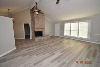 16702 Sheet Bend Way, Friendswood, TX 77546 - Photo 2