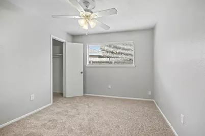 16215 Barcelona Drive, Friendswood, TX 77546 - Photo 12