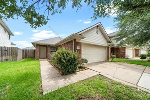 14239 Brunswick Point Ln, Houston, TX 77047 - Photo 2