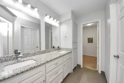 2468 Bering Drive, Houston, TX 77057 - Photo 16