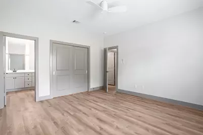 9909 Dipping Woods Street, Houston, TX 77076 - Photo 8