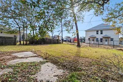 5914 Southcrest St Street, Houston, TX 77033 - Photo 16