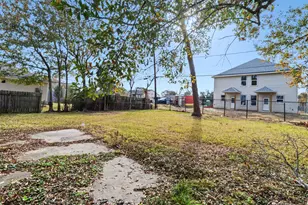 5914 Southcrest St St, Houston, TX 77033 - Photo 16
