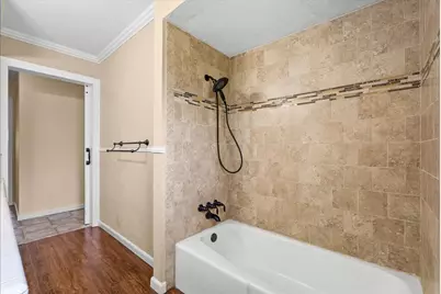 802 Riverside Drive, Hillcrest Village, TX 77511 - Photo 16