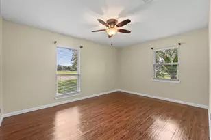 802 Riverside Dr, Hillcrest Village, TX 77511 - Photo 12