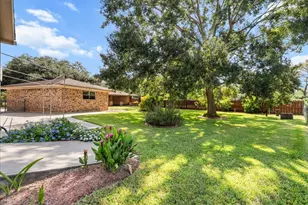 802 Riverside Dr, Hillcrest Village, TX 77511 - Photo 20
