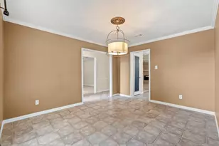 802 Riverside Dr, Hillcrest Village, TX 77511 - Photo 4