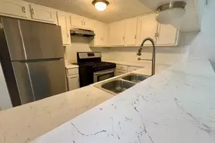 12262 Wild Pine Dr, Houston, TX 77039 - Photo 4