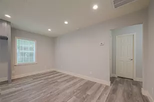 4417 Knoxville St, Houston, TX 77051 - Photo 16