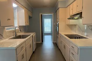 2212 Cherry Ln, Pasadena, TX 77502 - Photo 2