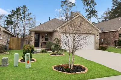 10417 Pineland Drive, Willis, TX 77378 - Photo 4