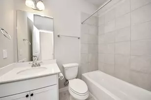 1930 Waters Branch Dr, Missouri City, TX 77459 - Photo 12