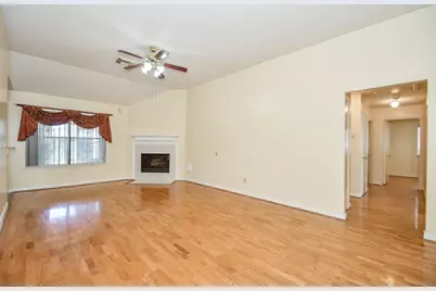 12415 Fox Trace Lane, Houston, TX 77066 - Photo 4